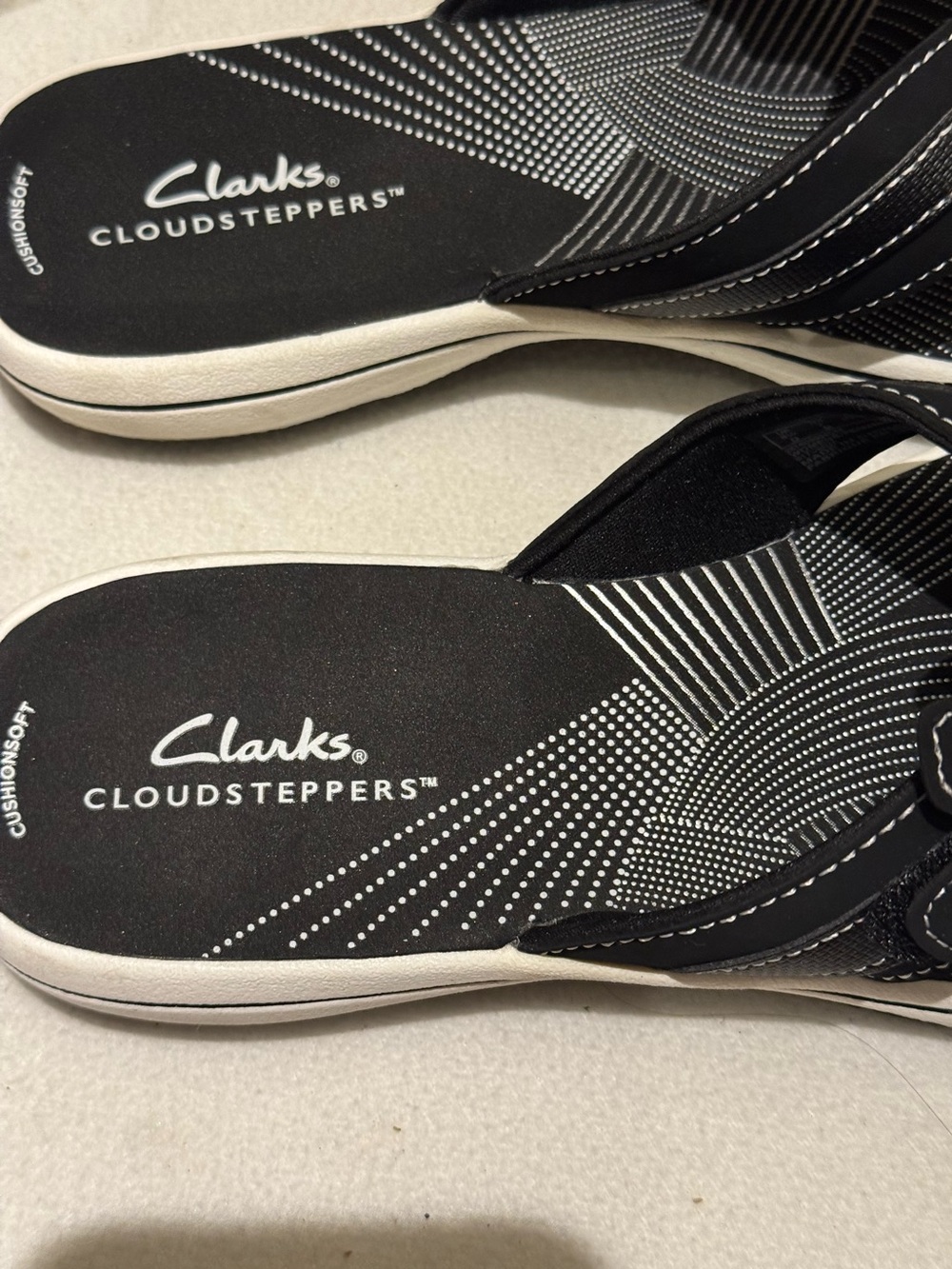 Clarks Brinkley Flora Women's Sandal S7 NIB - Picture 8 of 8